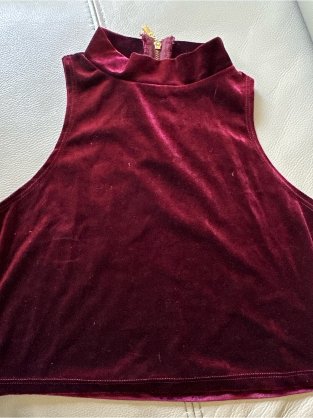 Cecico Women's Velvet Mock Neck Tank Top - Burgundy size S